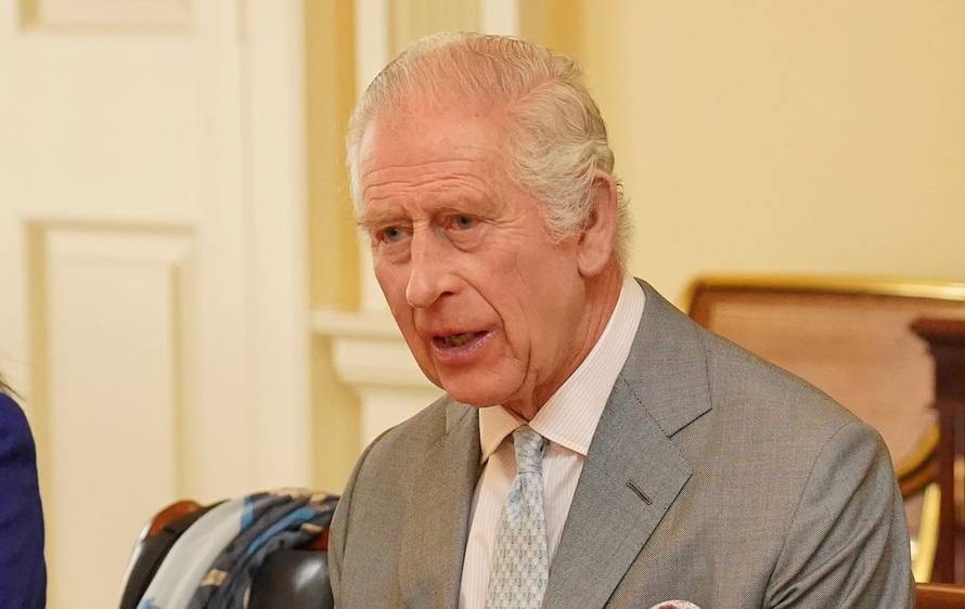 Buckinghamska palača objavila nove fotografije kralja Charlesa