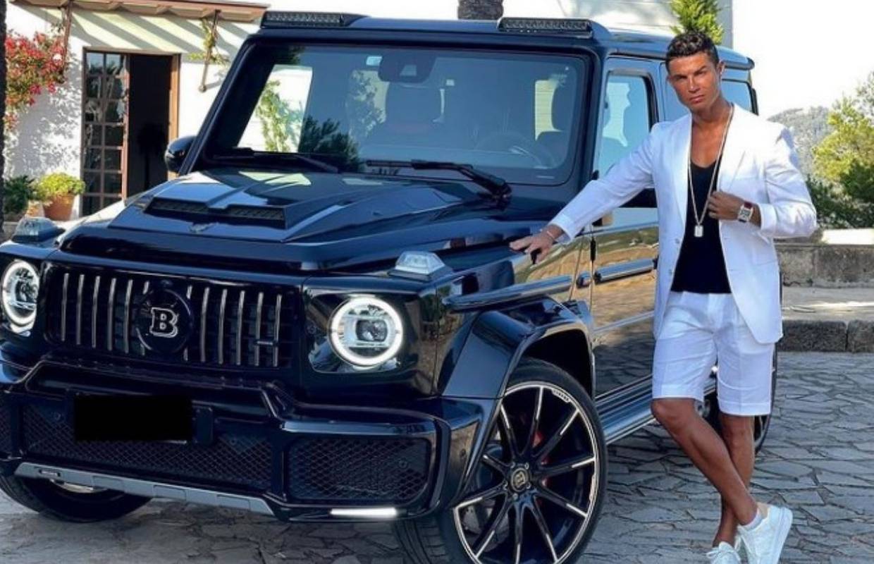 Ronaldo se uoči nove sezone provozao autom od 4,5 mil. kn koji mu je poklonila Georgina