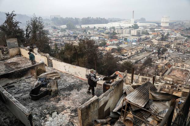 Wildfire burns in Chile