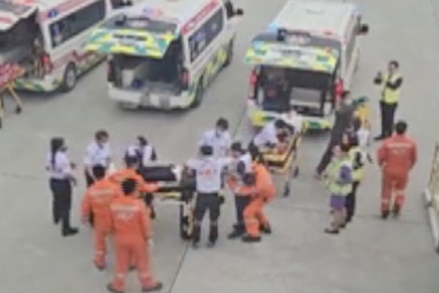 Putnici su poletjeli s leta SQ321 nakon hitnog slijetanja u Bangkok