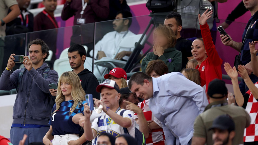 Kakva ekipa! Adriana Lima u društvu Izabel Kovačić i Vanje Modrić na modnoj reviji u Dohi