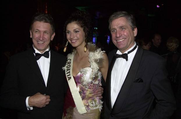 ARHIVA - Miss Hrvatske Rajna Raguž uživala je na zabavi nakon izbora u ugodnom društvu