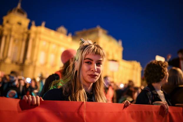 U Zagrebu održan Noćni marš za ženska prava u Hrvatskoj