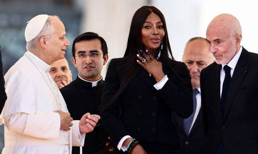 Papa Lav i Crna Pantera: Evo što mu je darovala na audijenciji