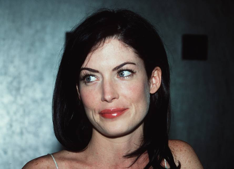 lara flynn boyle 01-