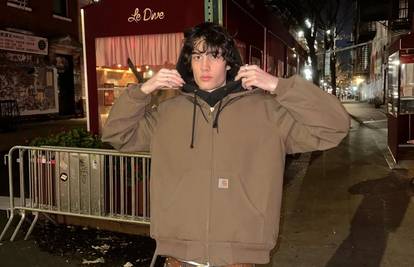 Pjesme su mu viralni hitovi na TikToku, u školi ga maltretirali zbog glazbe: Evo tko je Sombr