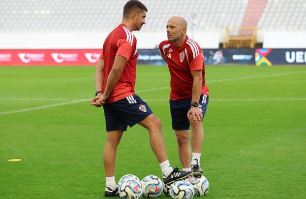 Split: Trening hrvatske nogometne reprezentacije uoči sutrašnje utakmice protiv Španjolske