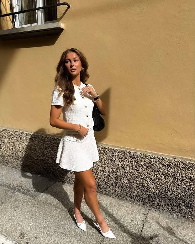 FOTO Šveđanka napravila vrući ljetni transfer. Alice spremna za avanturu na obali Mediterana