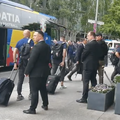VIDEO 'Vatreni' stigli u Berlin: Modrić izazvao oduševljenje navijača, pozdravljali i Broza