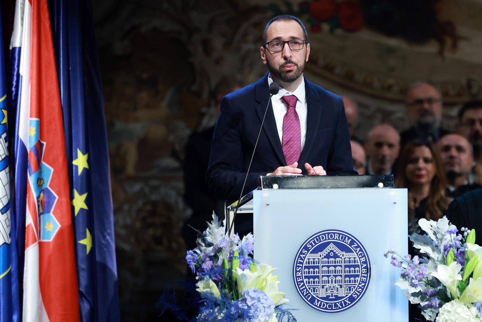 Zagreb: Svečana inauguracija rektora Sveučilišta u Zagrebu Stjepana Lakušića