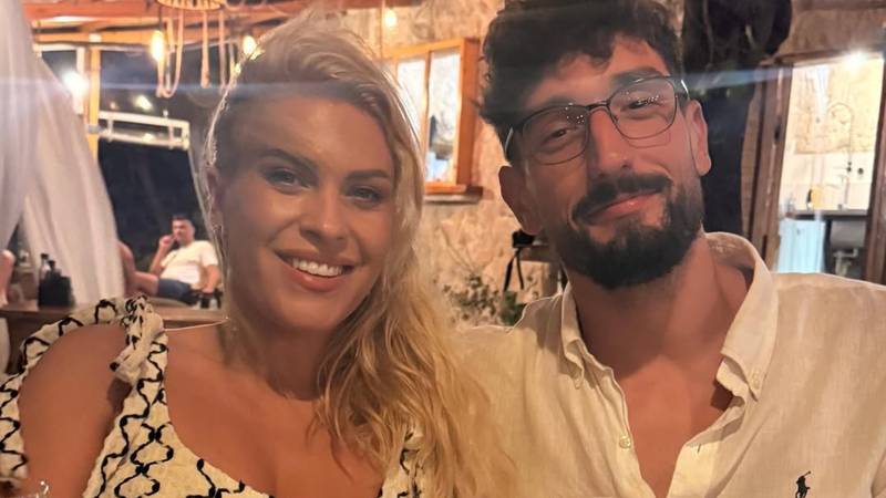 Katarina Baban s košarkašem pobjegla na more, ljubav im cvjeta: 'Baš si pašete, sjajite!'
