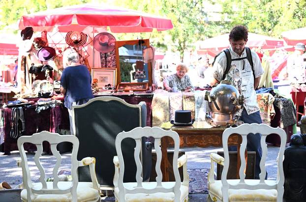 Zagreb: Sajam antikviteta na Britanskom trgu