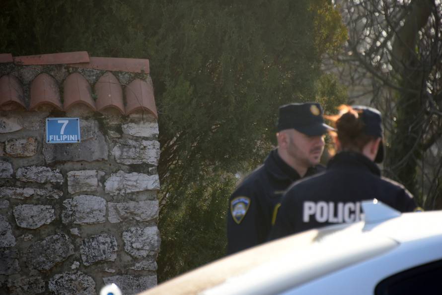 Filipini: U obiteljskoj kuci pronađena tri beživotna tijela