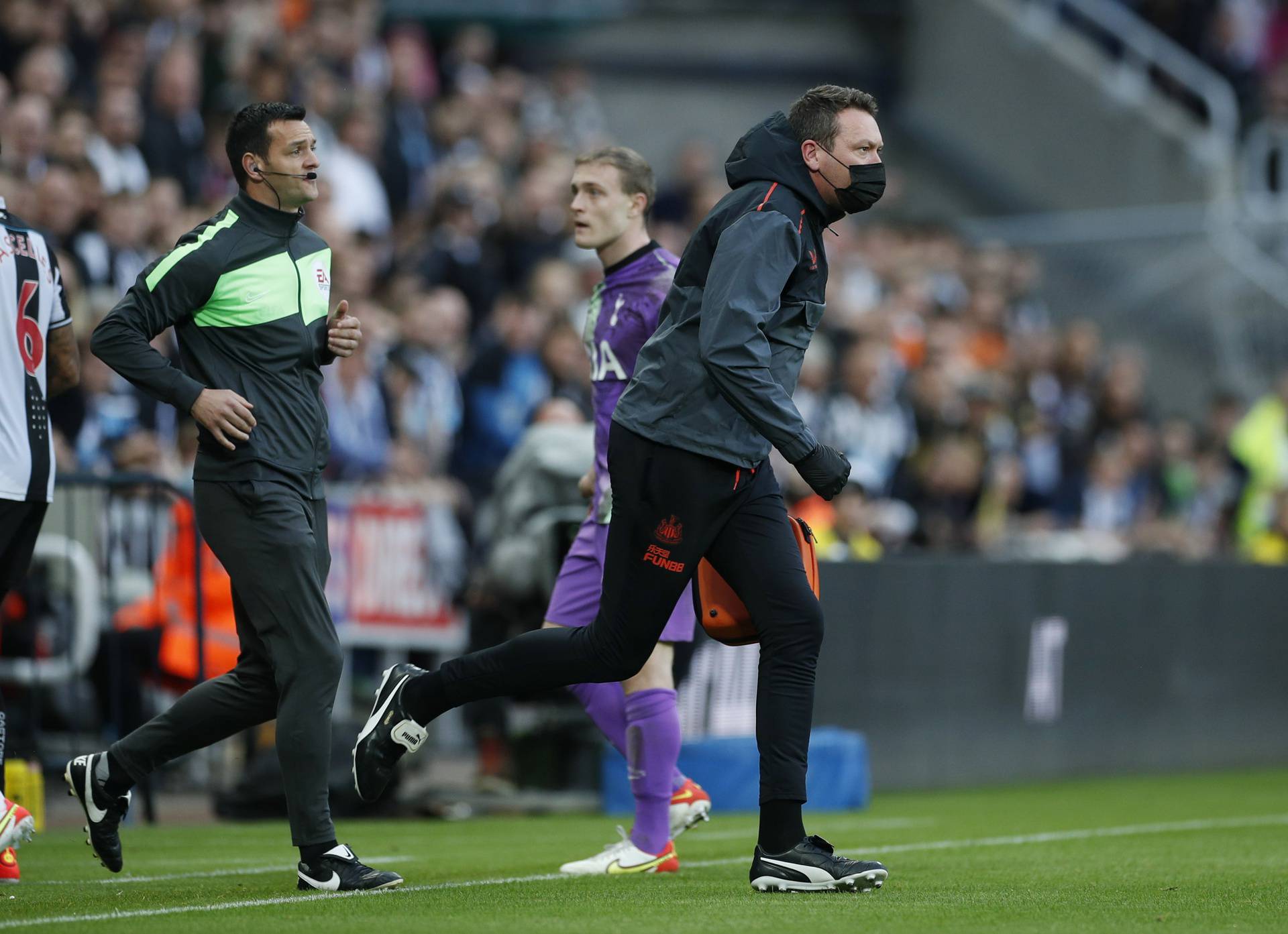 Premier League - Newcastle United v Tottenham Hotspur