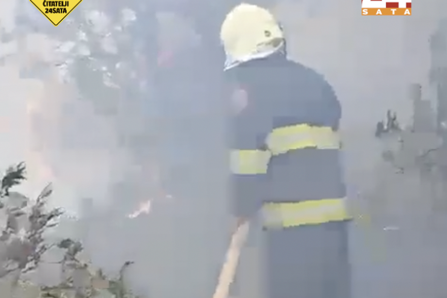Pozar u Sparadicama