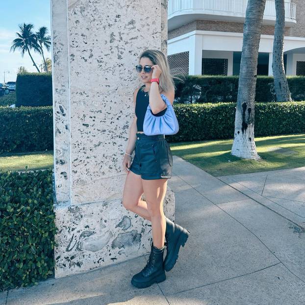 FOTO Tko je tenisačica čija je fotka u toplesu šokirala svijet?