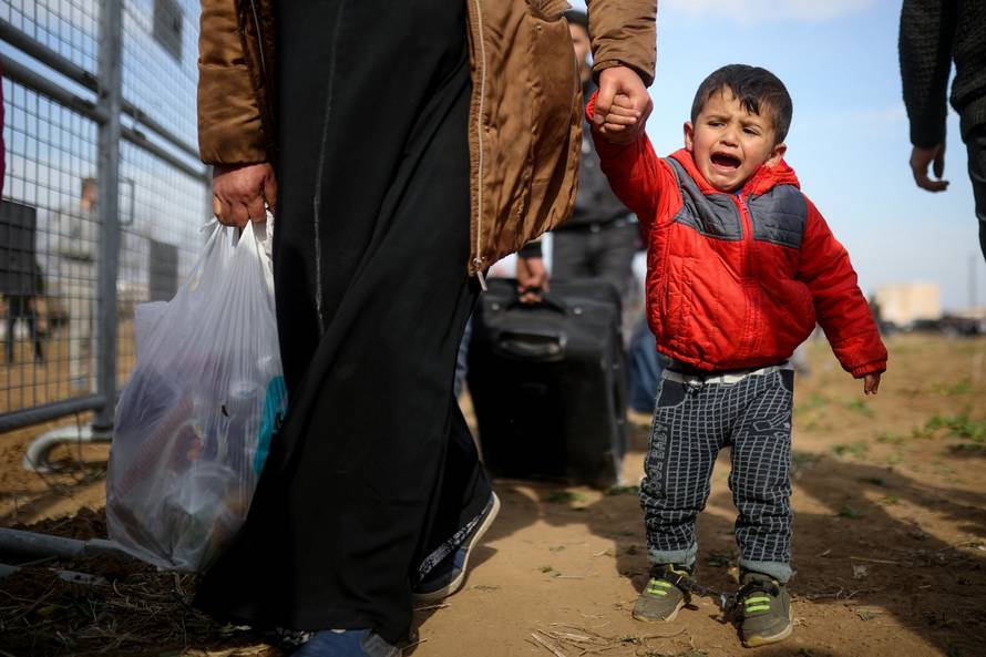 Migranti na graničnom prijelazu Pazarkule između Turske i Grčke