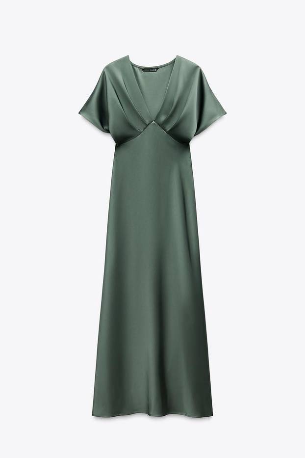 Proljetni modni ulovi: Pronašli smo za vas haljine do 40 eura