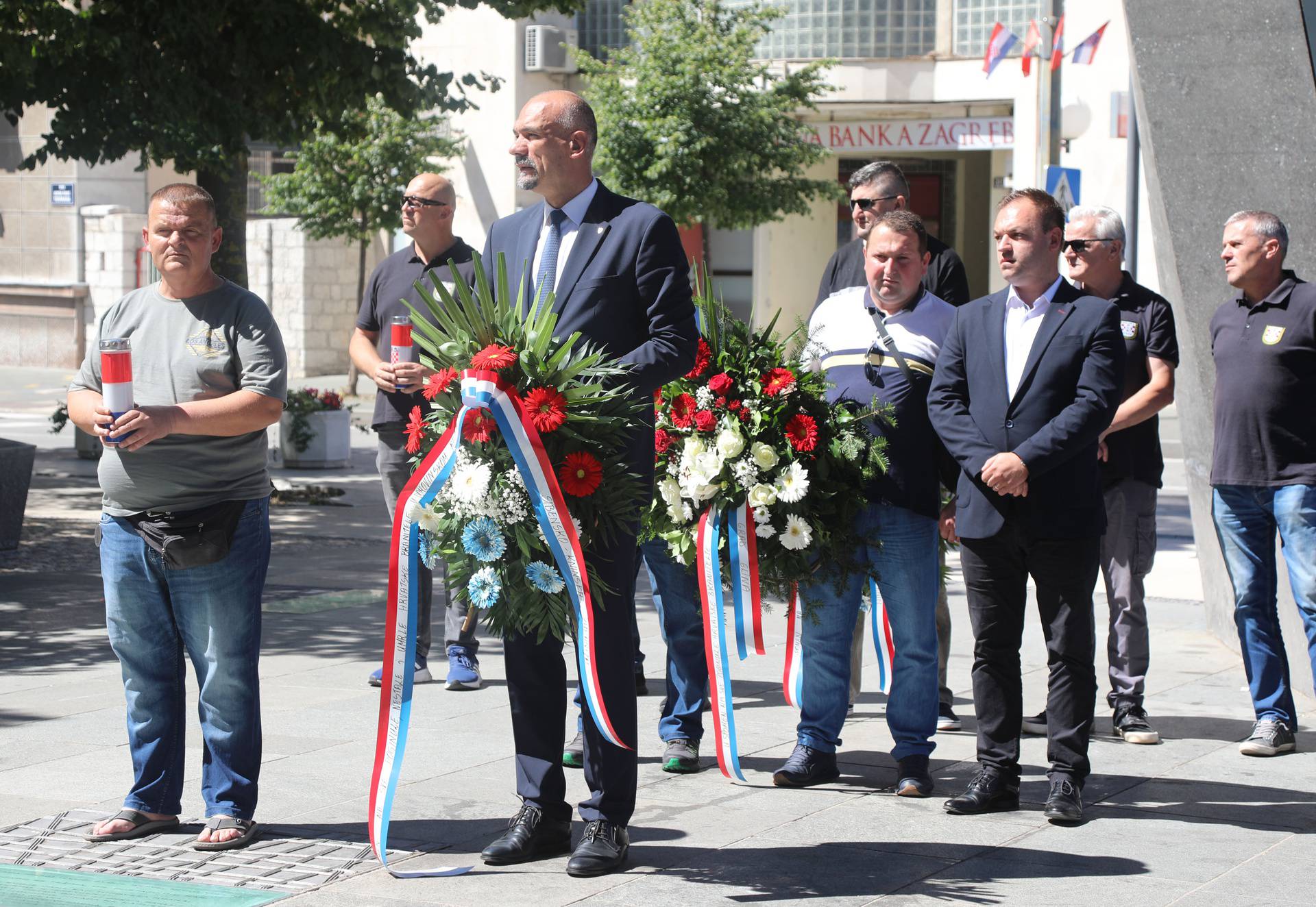 U Kninu svečano obilježen Dan logoraša i Dan Logora Knin