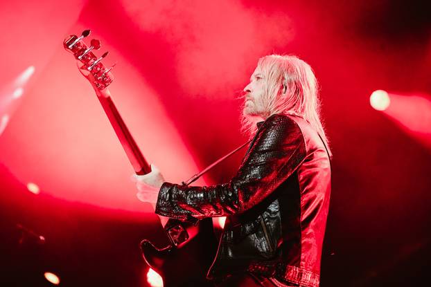 Zagreb: Koncert benda Hollywood Vampires u Areni