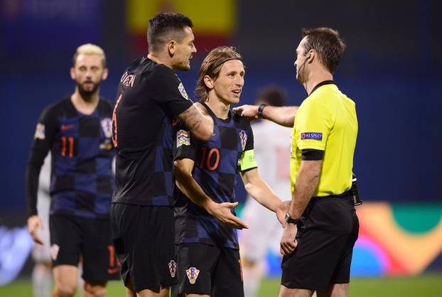 Zagreb: Tin Jedvaj u sudačkoj nadoknadi zabio za 3:2 u utakmici Lige nacija protiv Španjolske