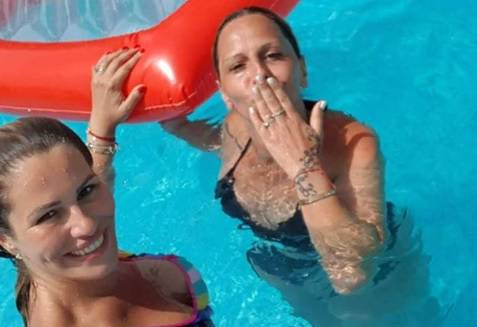 Iva Todorić i Bučević poziraju u bazenu: Ljubav liječi sve ljude!