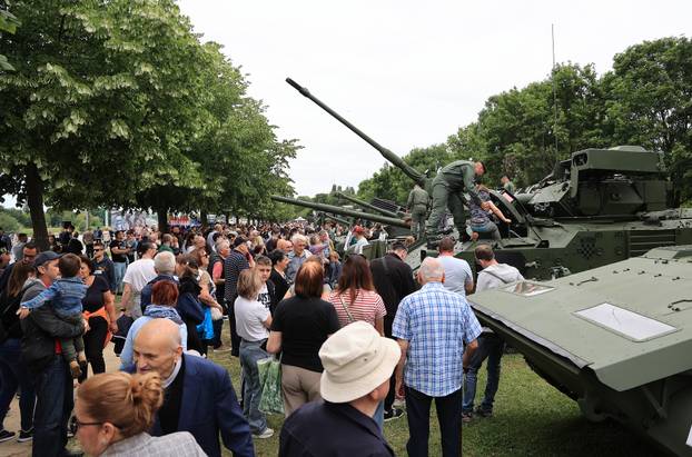 Zagreb: Proslava Dana državnosti na Jarunu 