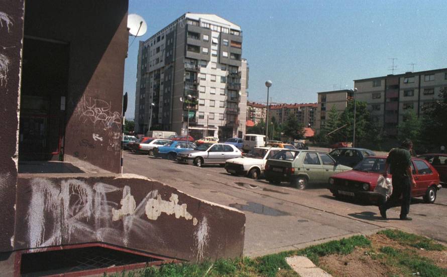 Bivši vojnik optužen za ubojstvo bankara tvrdi da nije kriv, psihijatrijski će ga vještačiti