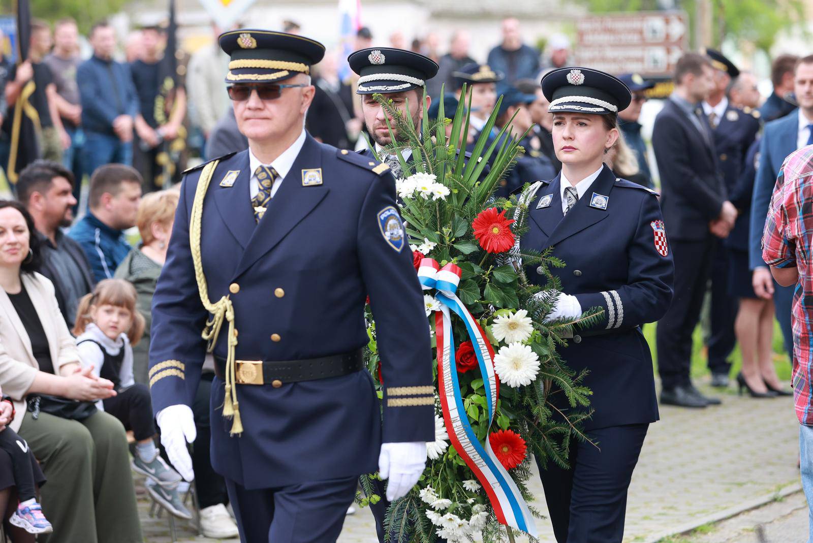 Obilježavanje 32. godišnjice pogibije 12 hrvatskih redarstvenika u Borovu