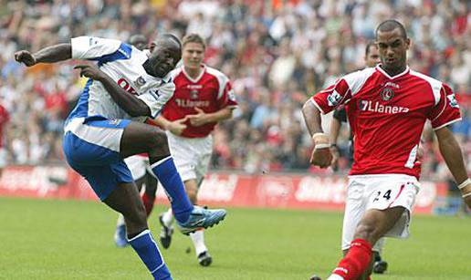 Lomana LuaLua ponovno je potpisao za Olympiacos...