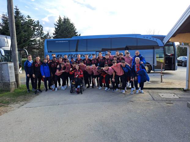 FOTO Kurilovčani se nabrijavaju uoči Dinama: Danas je vaš dan!