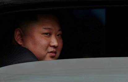 Kim se ispričao Južnoj Koreji: Ubili su pa zapalili dužnosnika