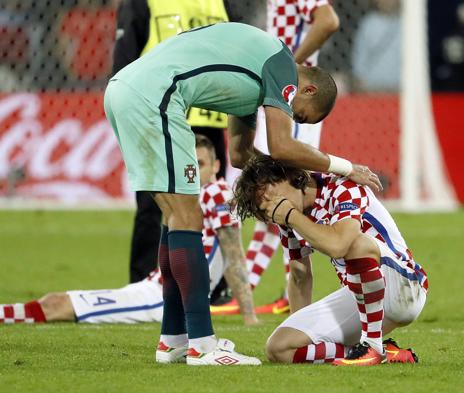 Croatia v Portugal - EURO 2016 - Round of 16