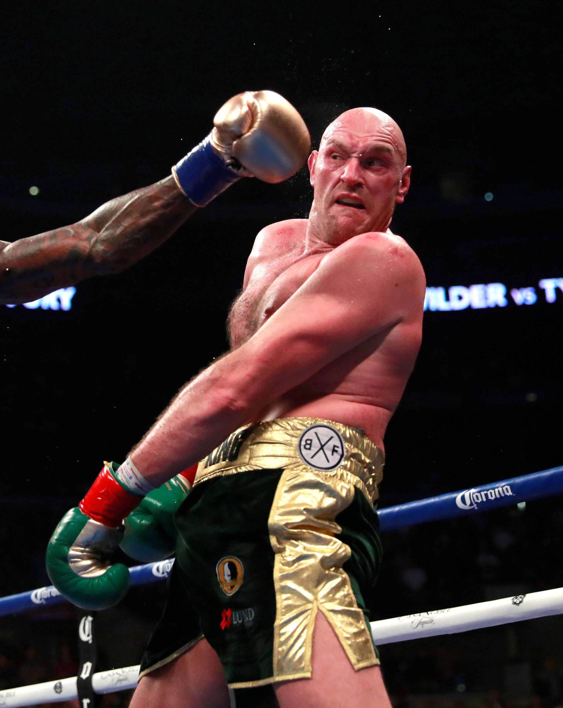 Deontay Wilder v Tyson Fury - WBC World Heavyweight Title