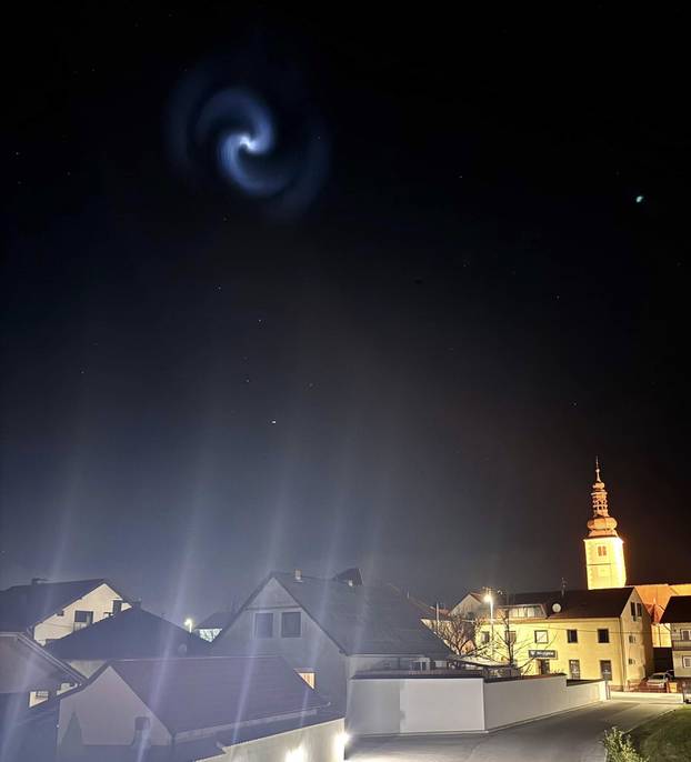 100 slika spiralnog fenomena na nebu koji je šokirao Hrvate