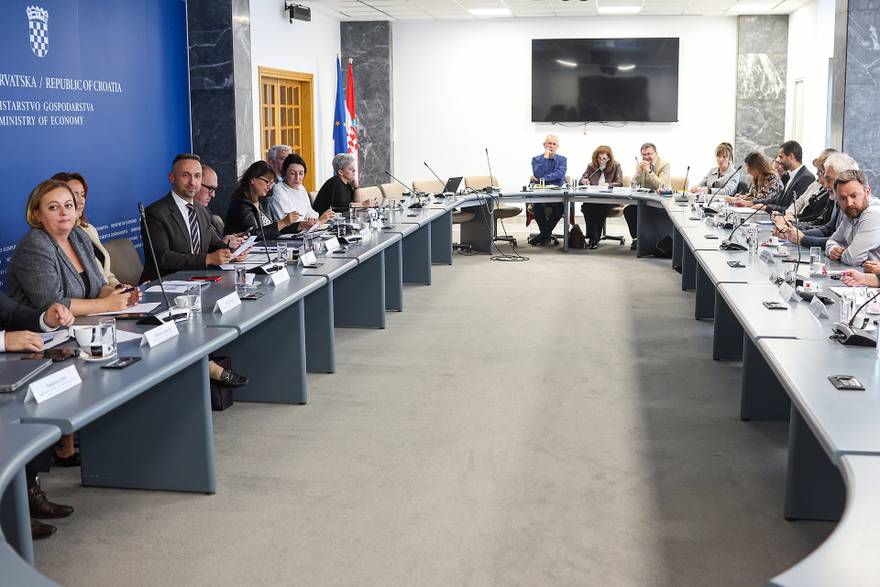 Zagreb: Četvrti sastanak Vlade i predstavnika sindikata o kolektivnom ugovoru