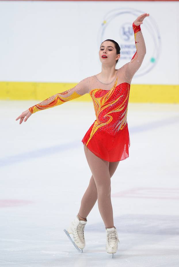 Zagreb: Katarina Kitarovi? na juniorskom ISU Grand-prixu u umjetni?kom klizanju 