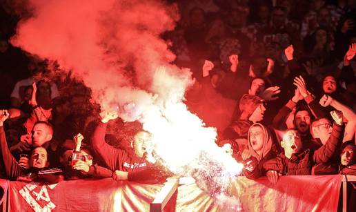 Stigla 'čestitka': Uefa kaznila HNS zbog ponašanja navijača protiv Škotske na Maksimiru...