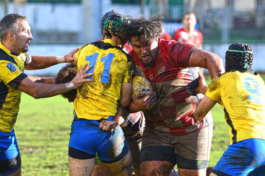 Ragbijaši u Makarskoj uoči sraza sa Švedskom odali počast: Još nikad nismo igrali na taj dan