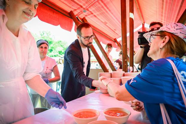 Zagreb: Gradonačelnik Tomislav Tomašević posjetio je proslavu Međunarodnog praznika rada