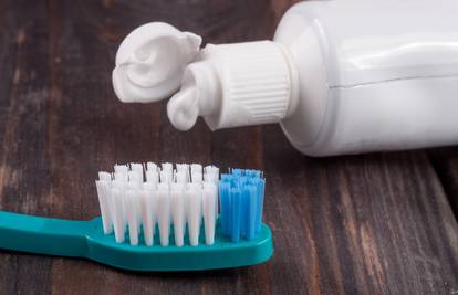 Kako istiskujete pastu za zube? Taj način otkriva vaš karakter