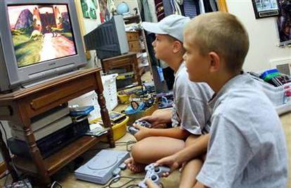 Playstation izaziva bolest s kvržicama i oteklinama