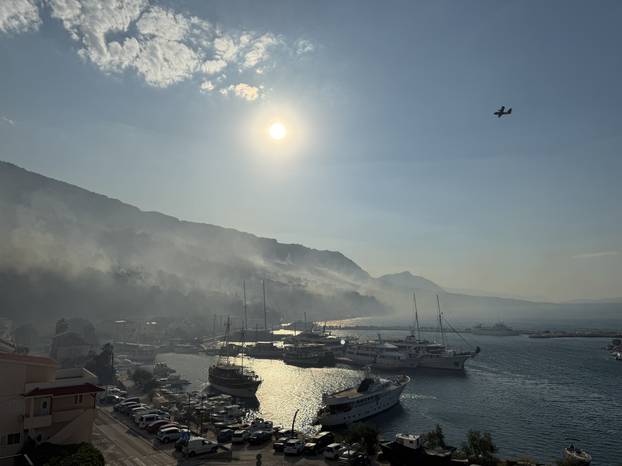 Veliki požar iznad Krila Jesenice