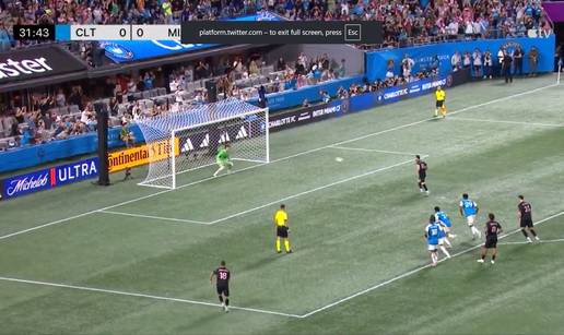 VIDEO Messi izveo panenku, Hrvat ga pročitao i ulovio 'živu' loptu! Pogledajte sjajnu obranu