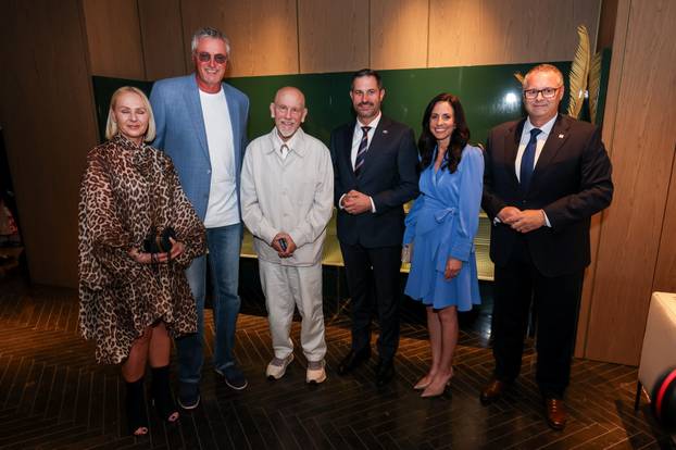 Alexandria: John  Malkovich iznenadio Vatrene u hotelu Aka