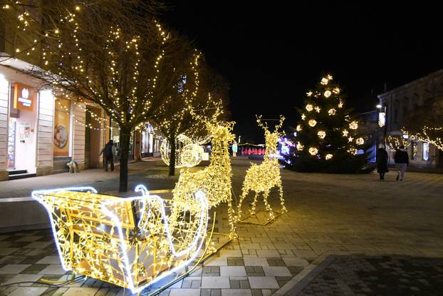 Koprivnica: Adventska manifestacija Koprivnička bajka