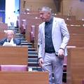 SVA&Dstrok;A ZBOG &Scaron;TRAJKA HDZ proziva Toma&scaron;evi&cacute;a, oporba Plenkovi&cacute;a i Vladu