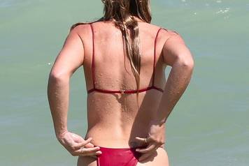 *PREMIUM-EXCLUSIVE* Hunter Biden's Wife Melissa Cohen looks fit and fabulous in a tiny red bikini as she relaxes in Rio de Janeiro!