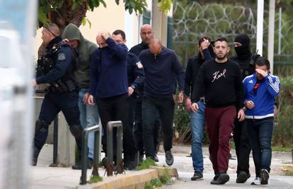 EKSKLUZIVNO Ovo su iskazi BBB navijača u Grčkoj: 'Nož nisam ni vidio. Branili smo se od napada'