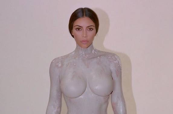 Kim se skinula: 'Po kalupu mog tijela radi se bočica za parfem'